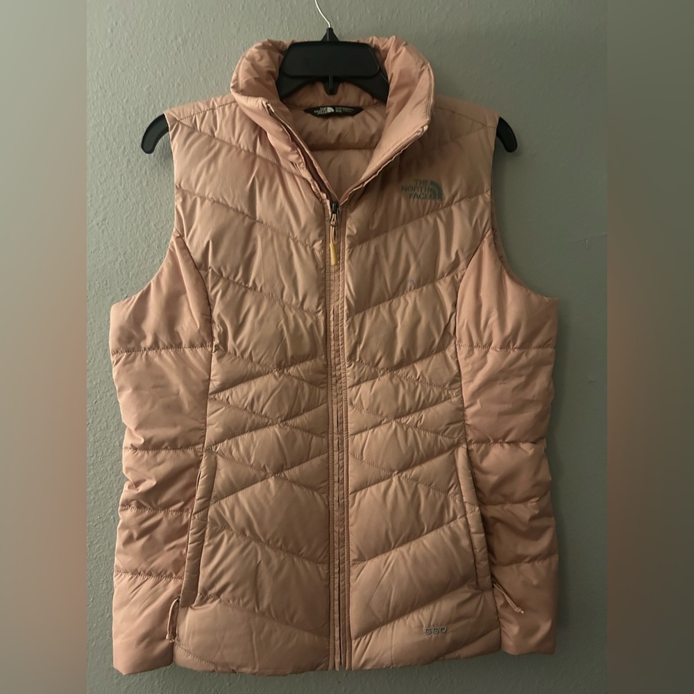 The North Face Women’s Pink 550 Down Puffer Vest Size M - Picture 1 of 10